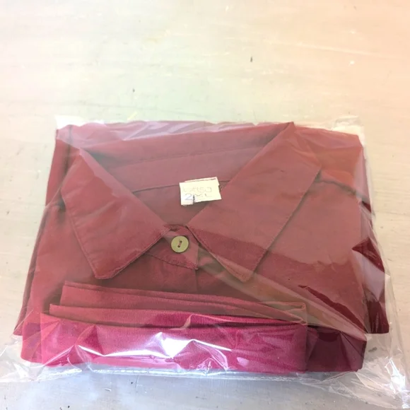 Elegant Long Sleeve Burgundy Dress - Picture 9 of 9